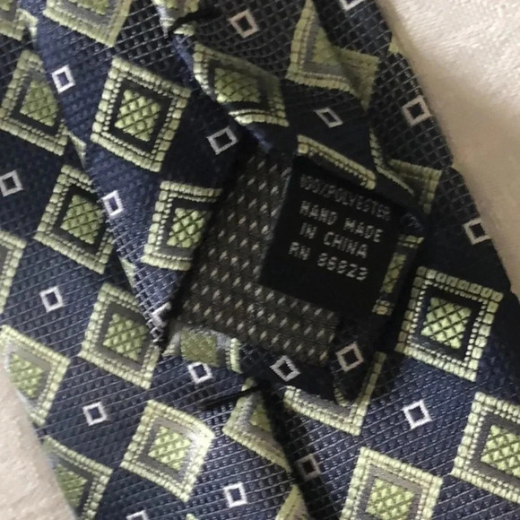 Men’s Alexander Julian Colours Neck Tie - Picture 4 of 4